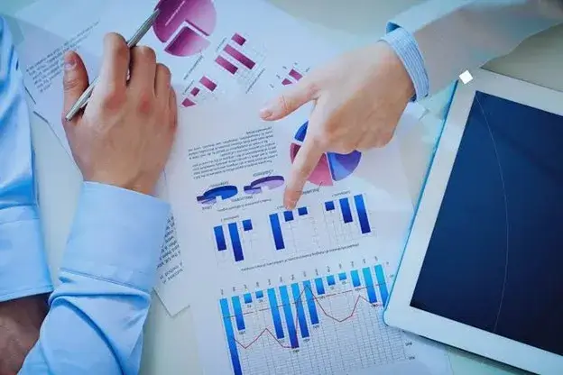 تضمین درآمد با تصمیم گیری مبتنی بر داده
