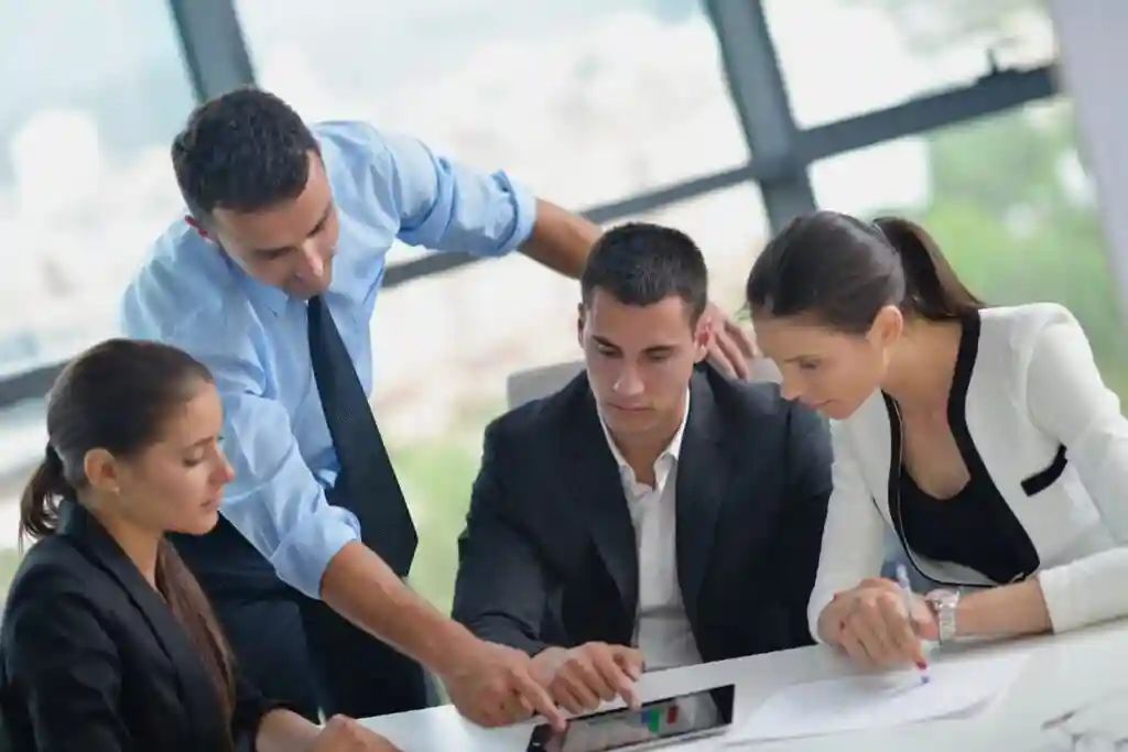 کنترل بر کارکنان با تایم شیت
